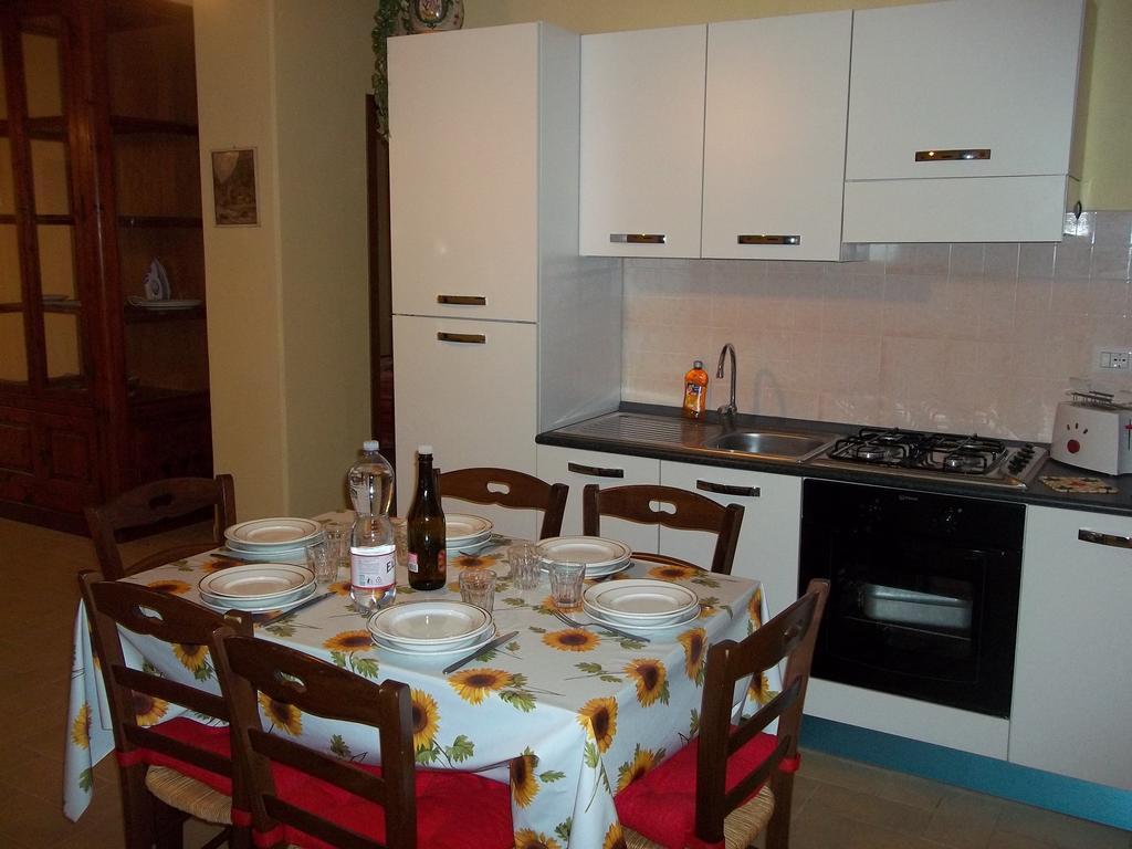 Appartement Caddelovi à Fibbialla Chambre photo